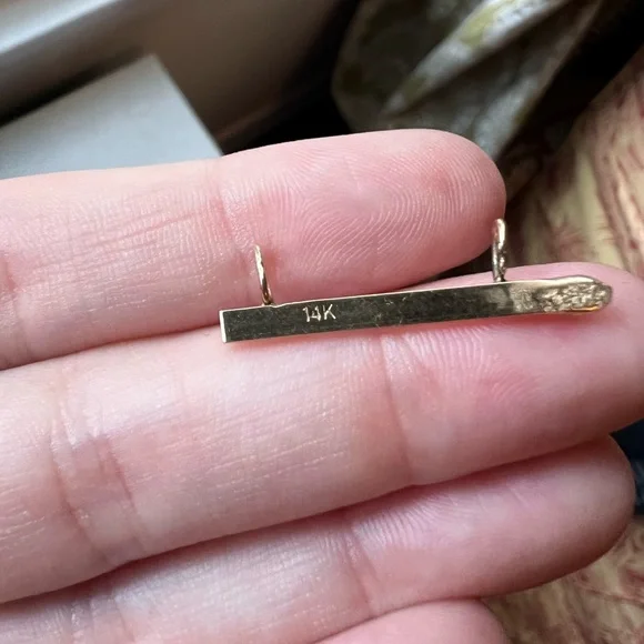 14k YG matchstick pendant with garnet - Picture 4 of 7